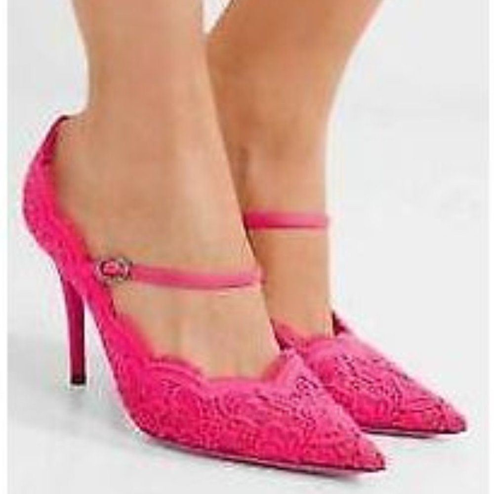 NEW Gucci Virginia Lace Mary Jane Pumps Heels 37